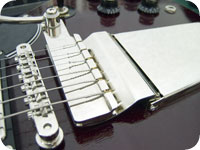 Vibrola Tremolo